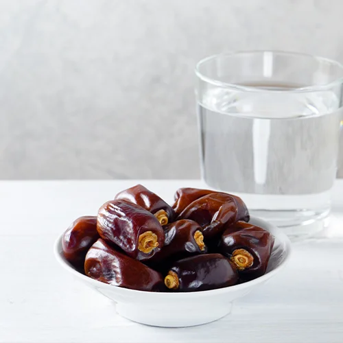 8 Reasons Why Dates Should Be in Your Diet